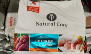 natural core狗粮贵吗