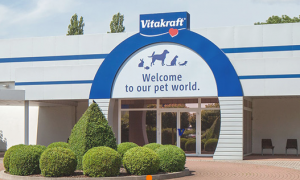 来自德国的品牌vitakraft，给宠物好的营养