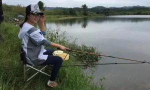 江苏26岁女大学生喜爱钓鱼，自己制作“秘方鱼饵”，一天能钓十斤
