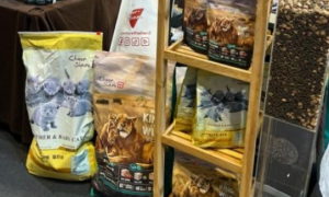 畅享优品受邀参加泰国猫展，国产猫粮再获国际宠友好评