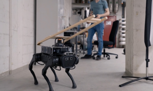 瑞士研发出机器人导盲犬：避障、导航均在行